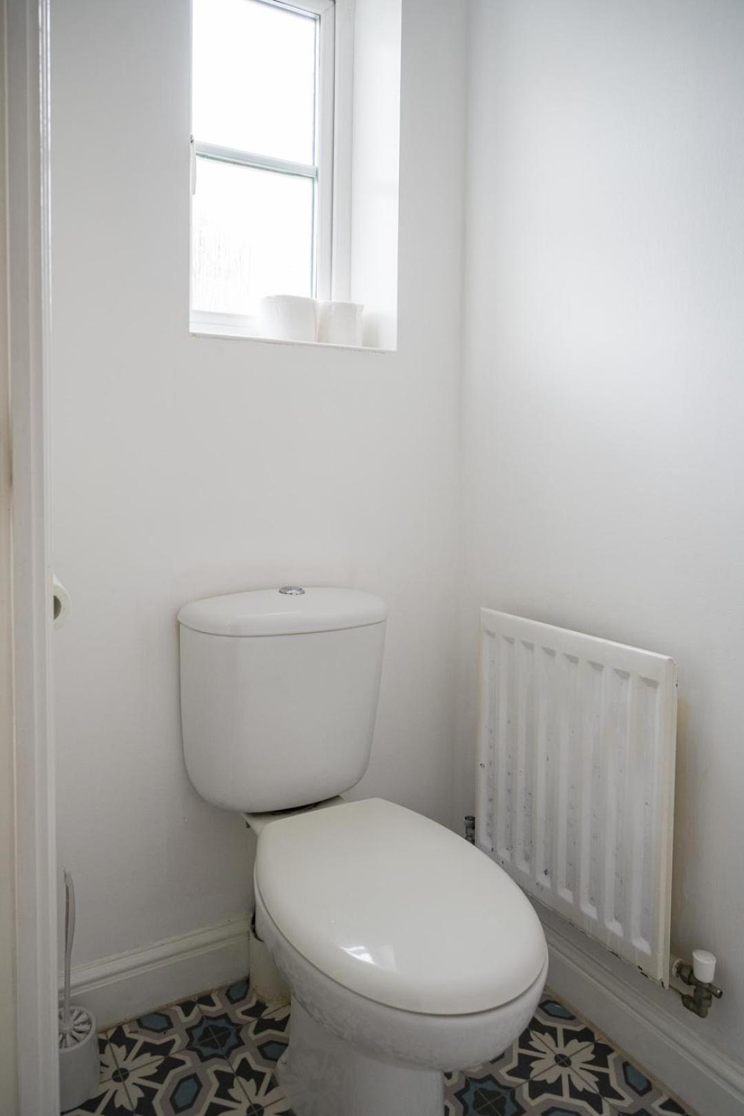 Maidstone Villa 3 Bedroom Free Sports Channels,Parking Sleeps 7 Ngoại thất bức ảnh